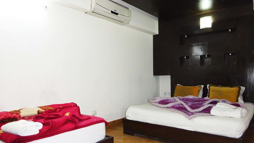 Durga International Guest house 3*