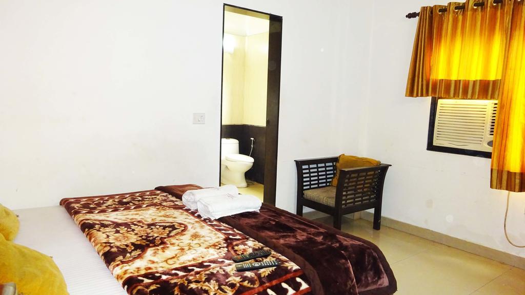 Guest house Durga International 3*